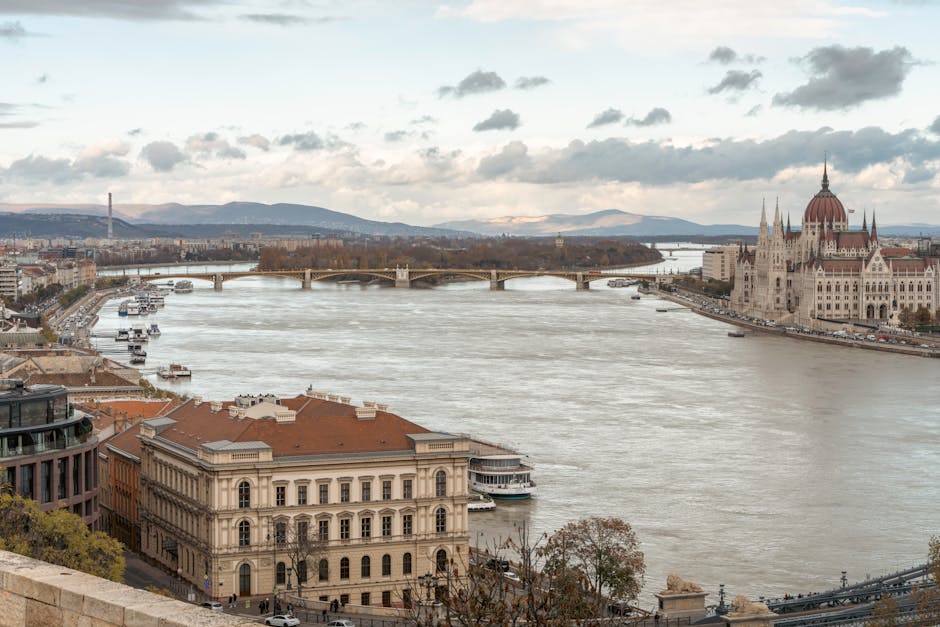 Danube River Boat - Photo by Raul Kozenevski from Pexels
